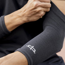 Load image into Gallery viewer, Heelium Bamboo Elbow Compression Sleeve - Pack of 1
