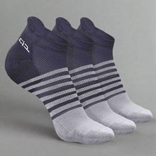 Load image into Gallery viewer, Heelium Bamboo Men Ankle Socks (Striped) - 3 Pairs