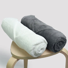 Load image into Gallery viewer, Heelium Bamboo Bath Towels - Set of 2