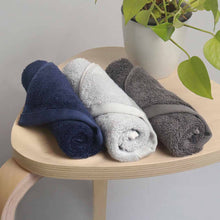 Load image into Gallery viewer, Heelium Bamboo Face Towels - Set of 3