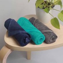 Load image into Gallery viewer, Heelium Bamboo Face Towels - Set of 3