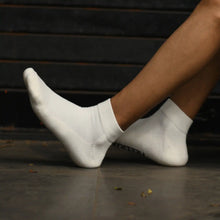 Load image into Gallery viewer, Heelium Bamboo Quarter Socks - 2 Pairs