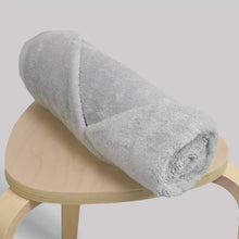 Load image into Gallery viewer, Heelium Bamboo Bath Towel