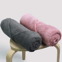 Load image into Gallery viewer, Heelium Bamboo Bath Towels - Set of 2