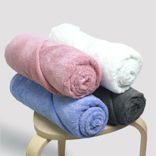 Load image into Gallery viewer, Heelium Bamboo Bath Towels - Set of 4