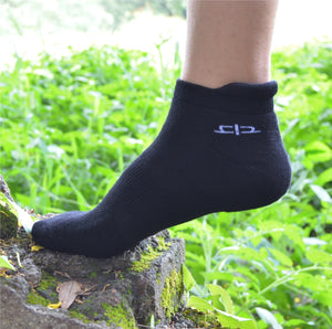 Bamboo Men Gift Set of 3 - Ankle Socks, Hand Towel & Resistance Band