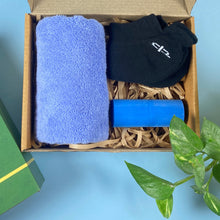 Load image into Gallery viewer, Bamboo Men Gift Set of 3 - Ankle Socks, Hand Towel &amp; Resistance Band